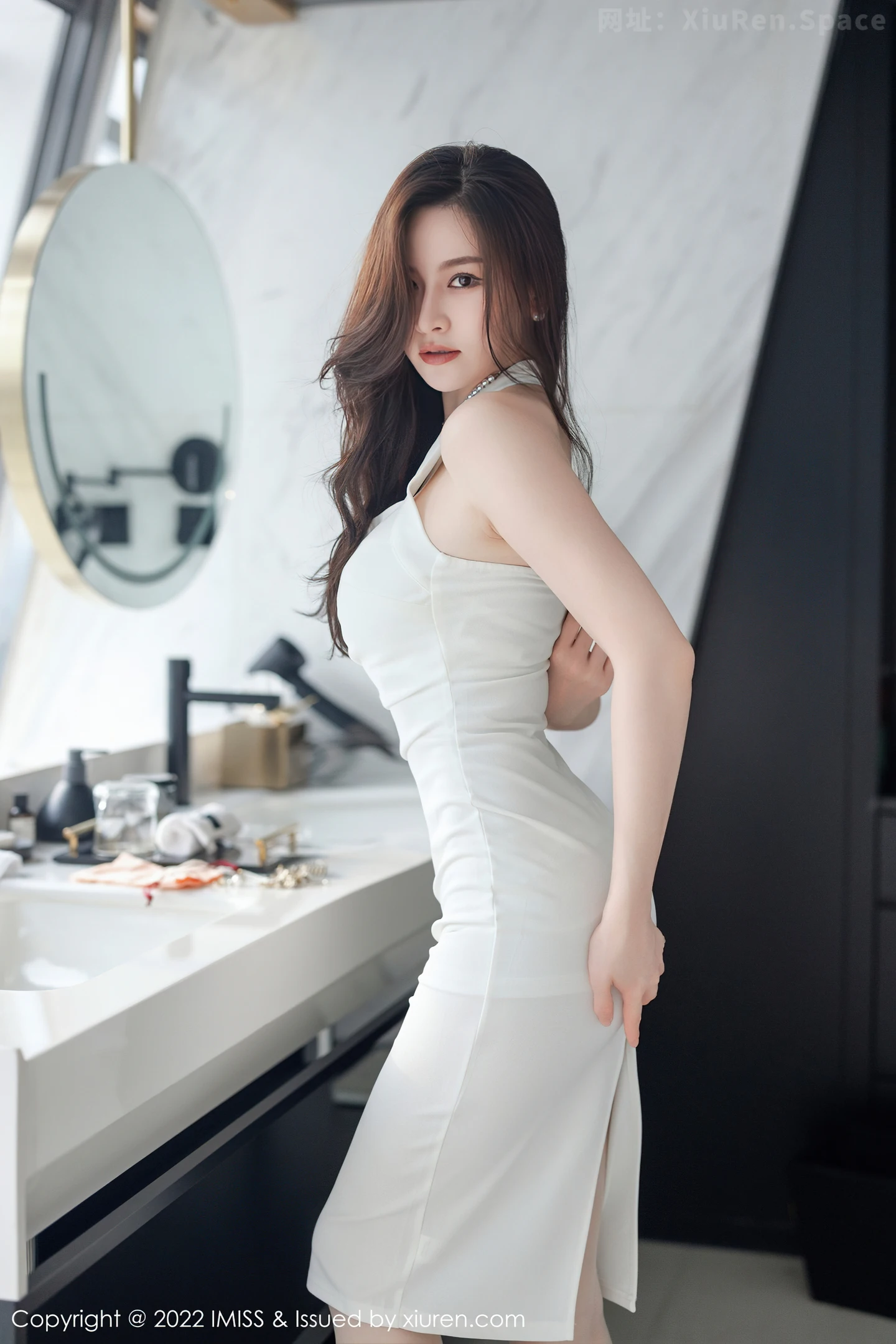 图片[5]-[IMISS爱蜜社]Vol.705 气质美女Vanessa脱白色连衣长裙露白色内衣配超薄肉丝诱惑写真78P-秀人网官方网站